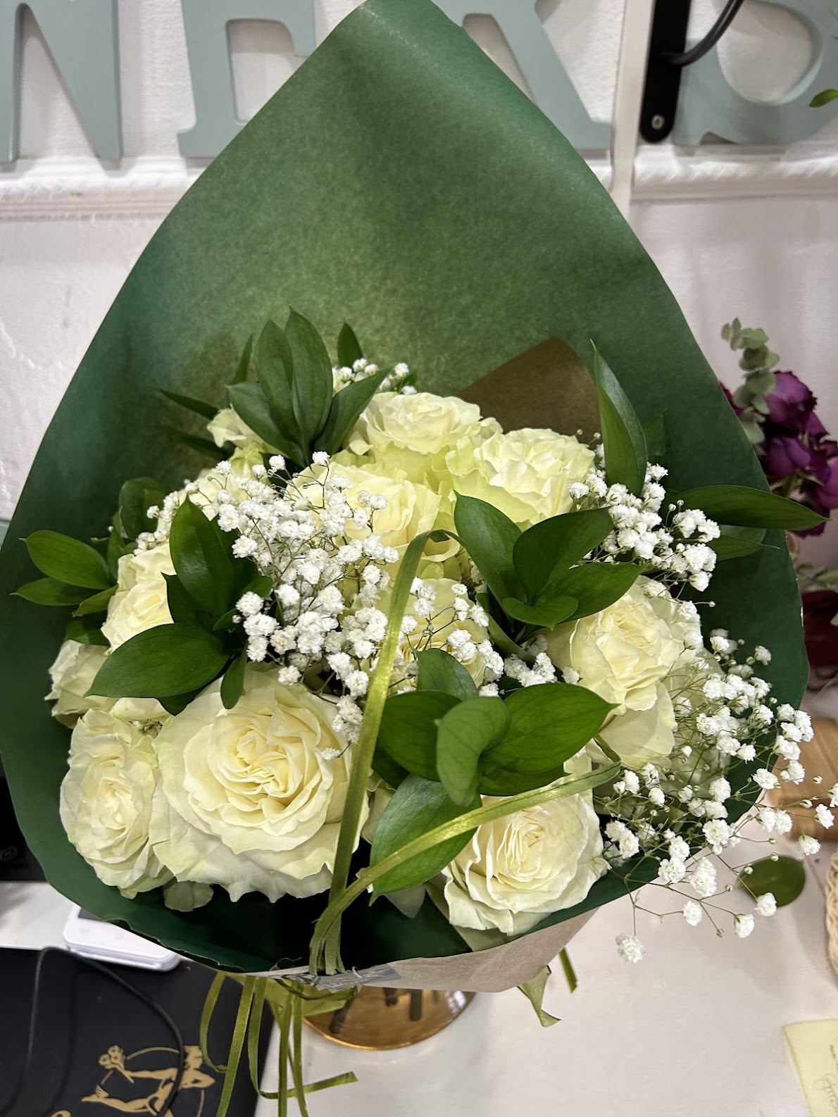 RAMO ROSAS BLANCAS S